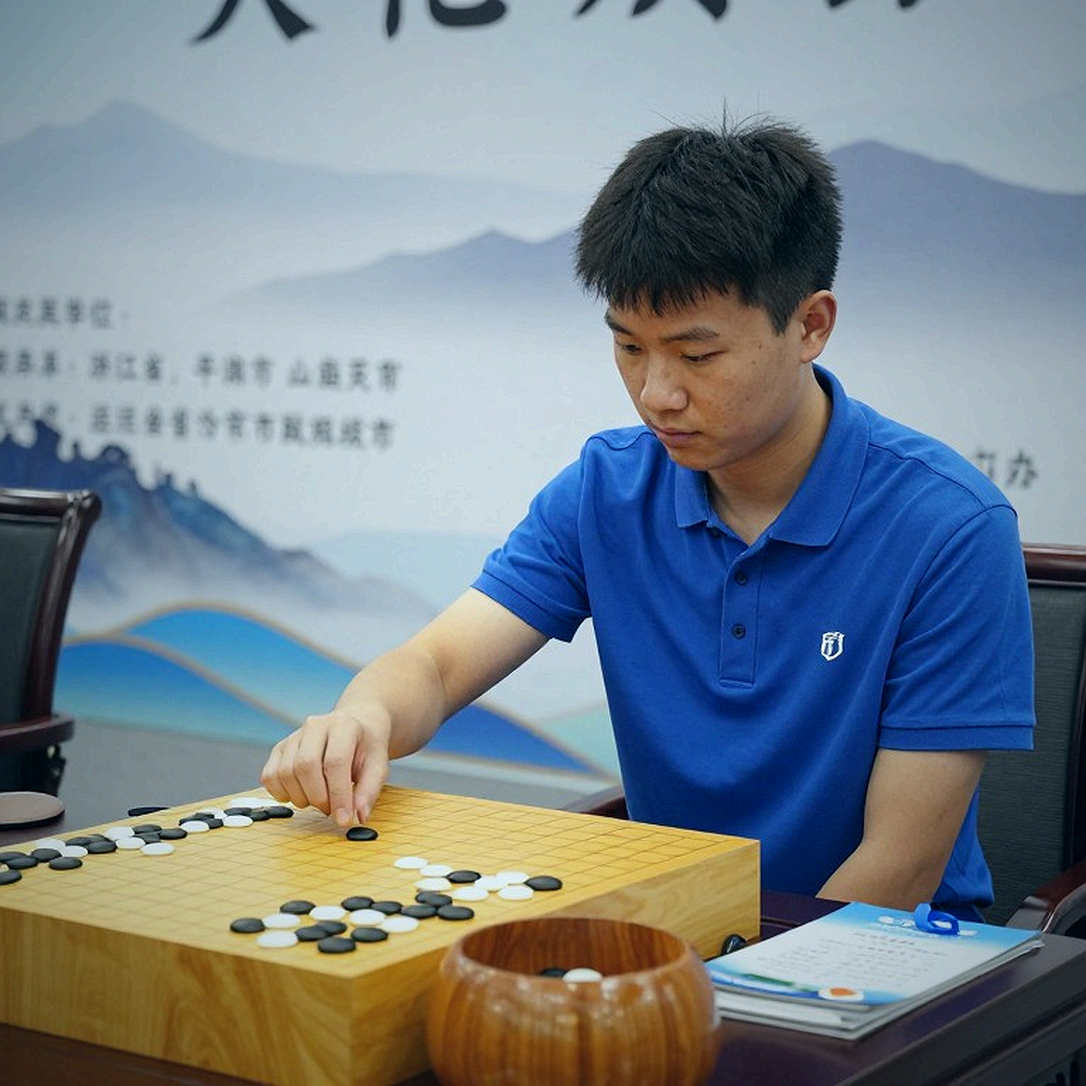 Lớp địa tầng bị bỏ quên: Vì sao game thủ nữ rời mic, giấu danh tính và biến mất khỏi bảng xếp hạng Lớp địa tầng bị bỏ quên: Vì sao game thủ nữ rời mic, giấu danh tính và biến mất khỏi bảng xếp hạng