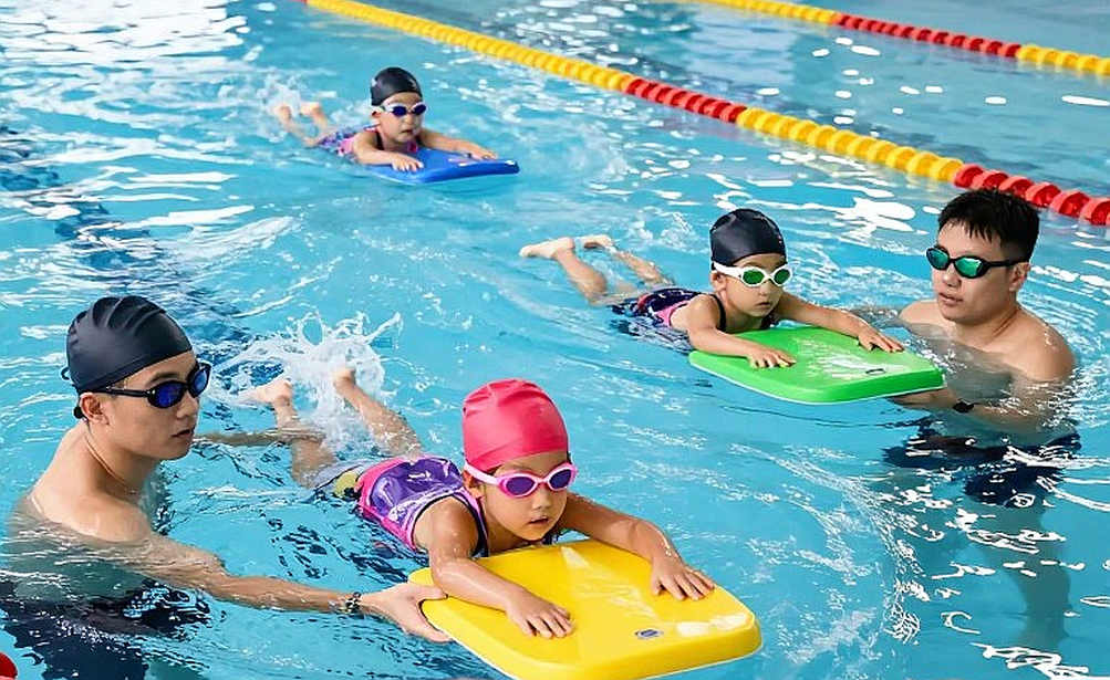 Kate Douglass: Từ kỷ lục quốc gia đến đỉnh cao Pan Pacific – Màn trình diễn định nghĩa lại bơi lội