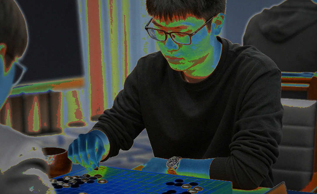 Samarkand và Hong Kong: Cú sốc Thái Lan, một đội Trung Quốc bất bại và hai thất bại nhanh của Carlsen