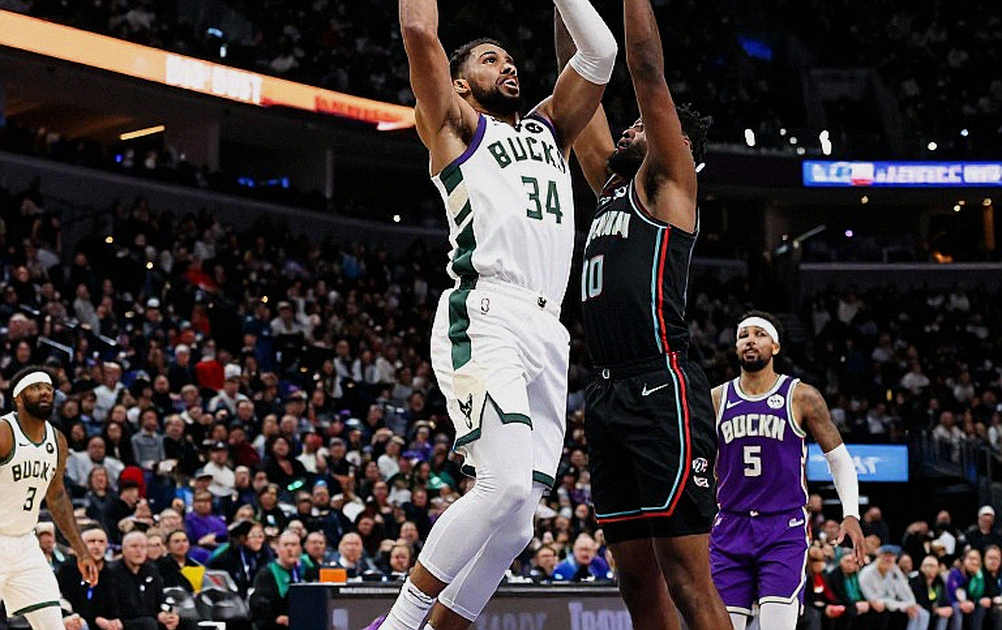 Tyler Dorsey và bài toán hợp đồng Olympiacos: Khi ngôi sao bị kẹt giữa lằn ranh trung thành và tham vọng Tyler Dorsey và bài toán hợp đồng Olympiacos: Khi ngôi sao bị kẹt giữa lằn ranh trung thành và tham vọng