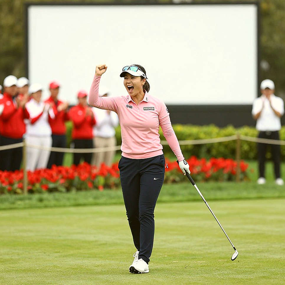 Thế hệ golf trẻ Việt Nam trước bài học của cú putt trượt ở hố 18 Thế hệ golf trẻ Việt Nam trước bài học của cú putt trượt ở hố 18